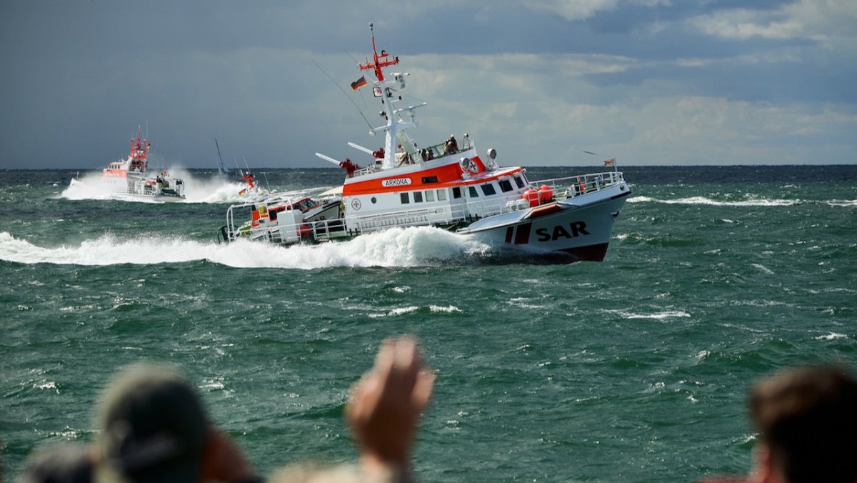 Ein Toter und ein Vermisster nach Badeunfällen in der Ostsee - Ankerherz Verlag