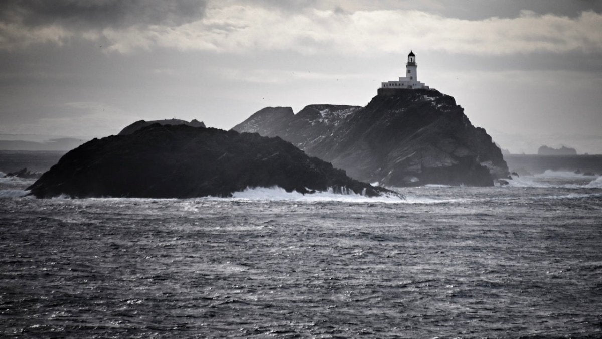 Muckle Flugga Leuchtturm – ein Licht im Meer vor Shetland - Ankerherz Verlag