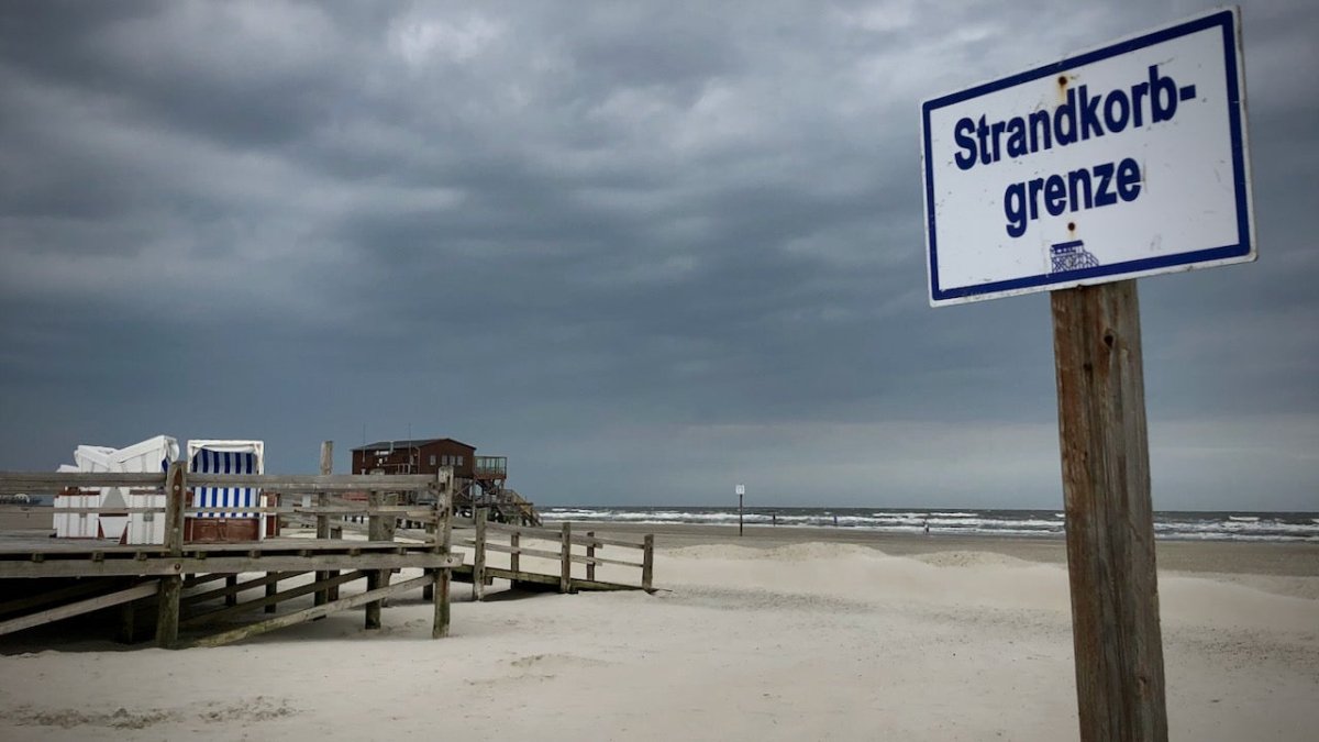 Spaziergänger finden Drogen am Strand von Sankt Peter-Ording - Ankerherz Verlag