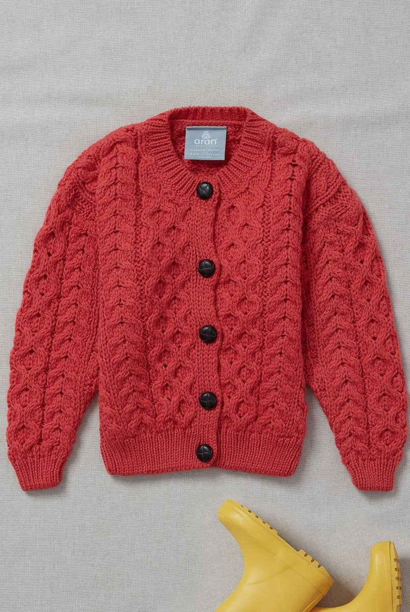 Kinder Aran Strickjacke Bojenrot - Ankerherz Verlag